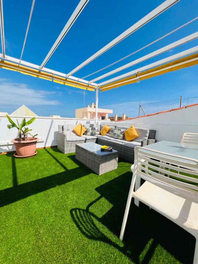 شقة M&G Acqua Private Pool نيرخا المظهر الخارجي الصورة